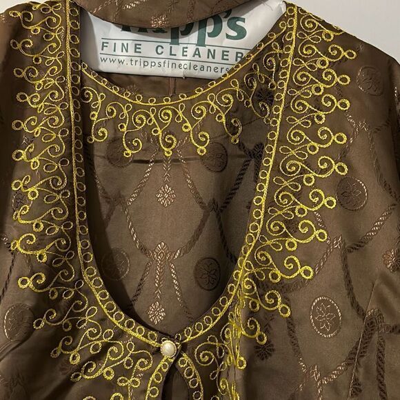 Women's Kirat Brown/ Green Special Occasion Dress, Coat, and Headpiece. - Picture 4 of 16